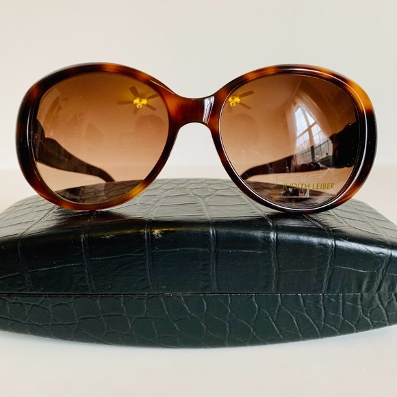 JUDITH LEIBER TORTOISESHELL SUNGLASSES WITH CRYSTALS WITH CASE main image 8